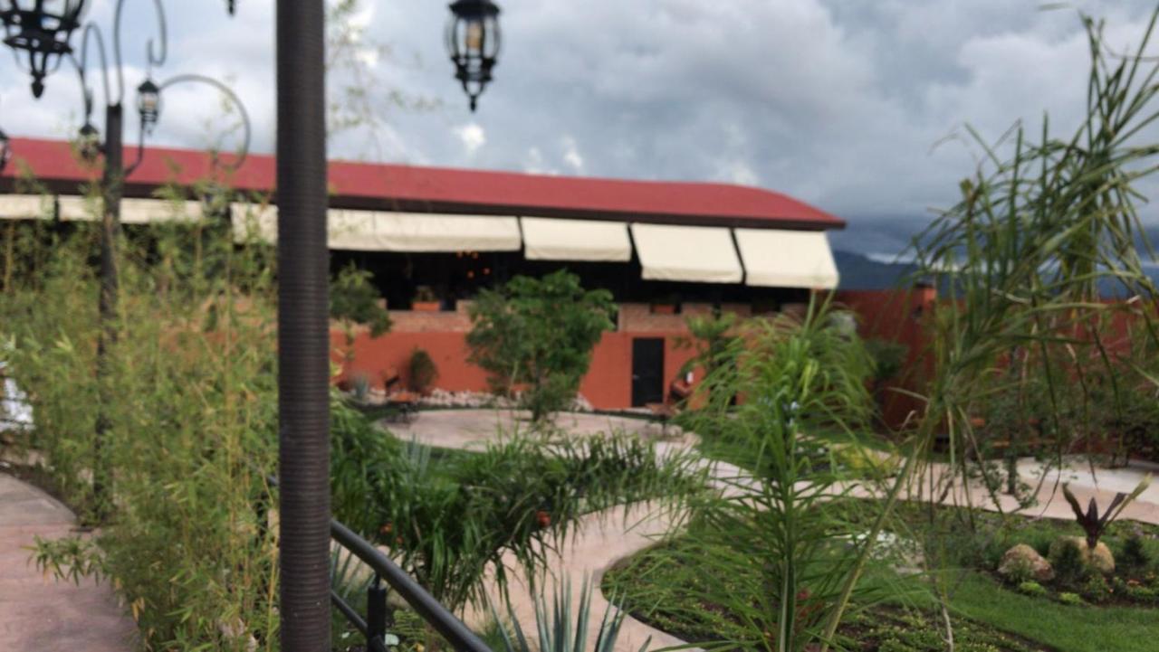 Casa Naiyari Hotel Tepic Exterior foto